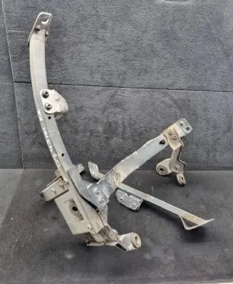 Audi A8 S8 D3 4E Front bumper mounting bracket 4E0821137E 4E0805463F 4E0145545