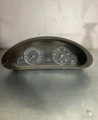 Mercedes-Benz C W203 Speedometer (instrument cluster) A2035404947 110080266005 007344