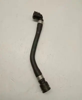 BMW 7 G11 G12 Engine coolant pipe/hose 8572907