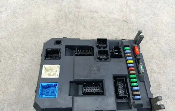 Citroen DS3 Fuse box set 