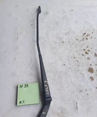 Volkswagen Golf III Front wiper blade arm 567865