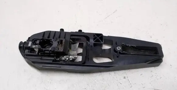 Front door exterior handle/bracket