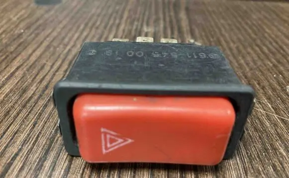 Mercedes-Benz 100 W631 Alarm switch 6115450019