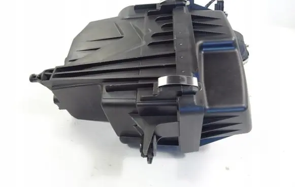 Nissan Micra K14 Air filter box 5FD0A26