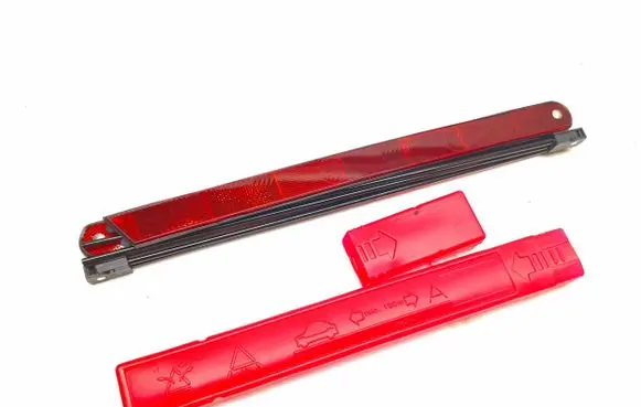 KIA Stinger Emergency warning sign 27R032737