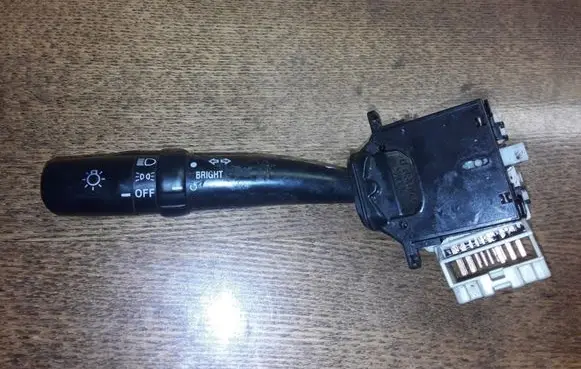 Mazda 323 F Indicator stalk 17A089D