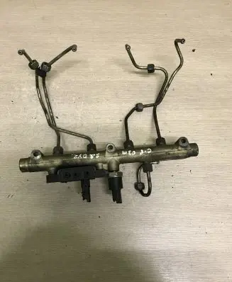 Citroen C8 Fuel main line pipe