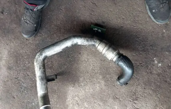 Volvo S60 Intercooler hose/pipe 31319820