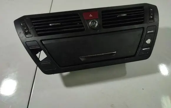 Citroen C4 Grand Picasso Dash center air vent grill 9683265580