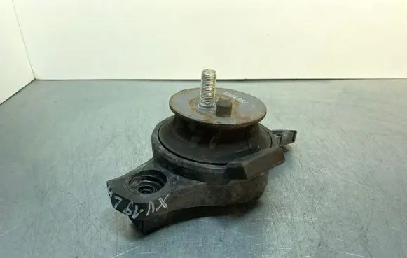 Subaru XV II Engine mount bracket 41022FJ020