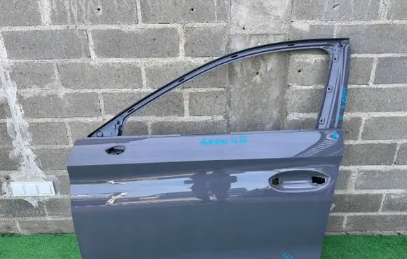 Seat Leon IV Front door