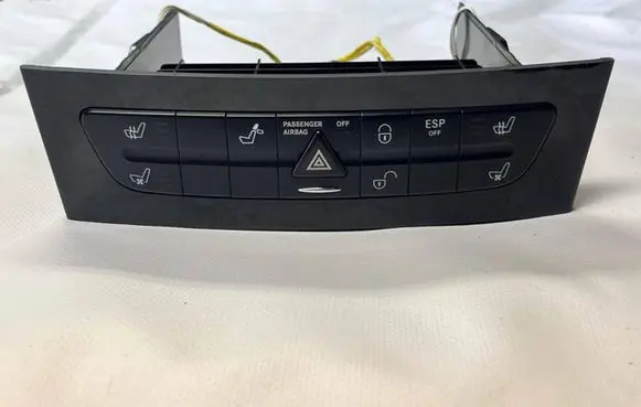 Mercedes-Benz E W211 Dashboard storage box/compartment A2116830091 A2116803152 A2116800552