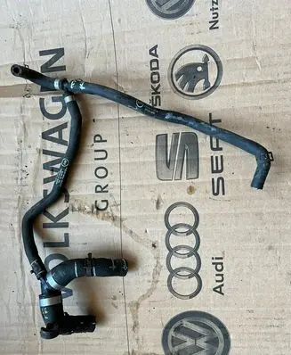 Volkswagen Crafter Engine coolant pipe/hose 7E0122447R