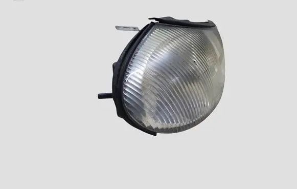 Ford Mondeo MK II Headlight/headlamp 1305615035 6301098306