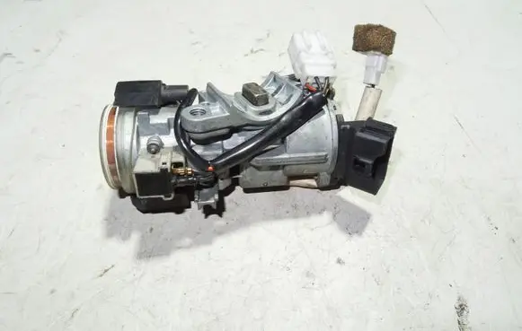 Mitsubishi Galant Ignition lock 337719