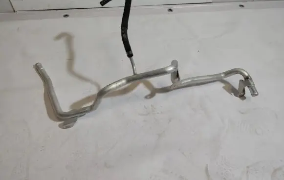 Mercedes-Benz GLA H247 Engine coolant pipe/hose A2475066100