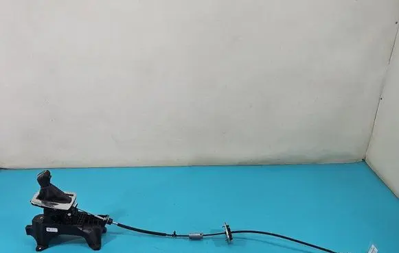 Gear shift cable linkage