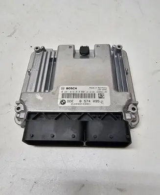 BMW 1 F20 F21 Engine control unit/module 8574095 030803981 0281019810