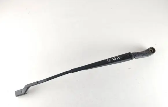 Peugeot RCZ Front wiper blade arm YM24004680