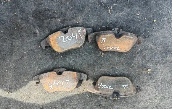 Mercedes-Benz C W204 Brake pads (rear) 