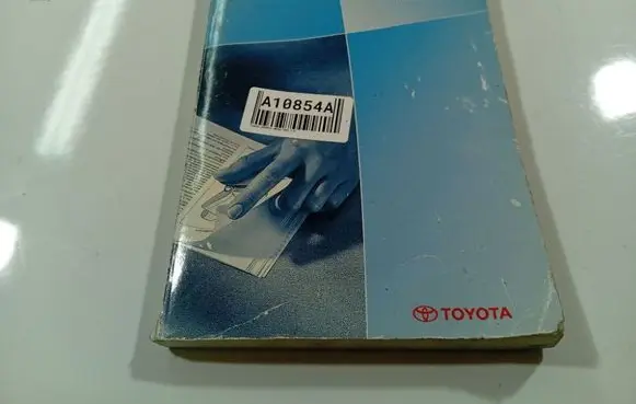 Toyota Avensis Verso Owners service history hand book 
