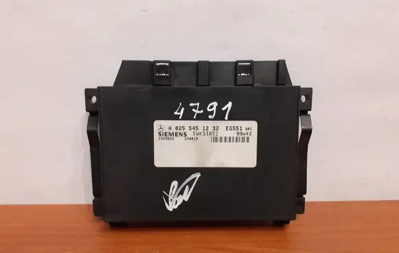 Mercedes-Benz E W210 Gearbox control unit/module 4791 5WK33852