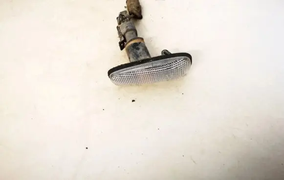 Opel Astra G Front fender indicator light 90560403