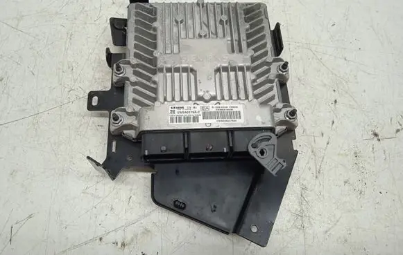 Peugeot 607 Engine control unit/module 9658198080