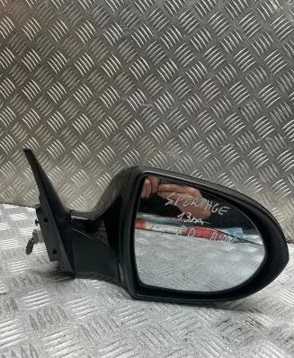 KIA Sportage Front door electric wing mirror E13027477
