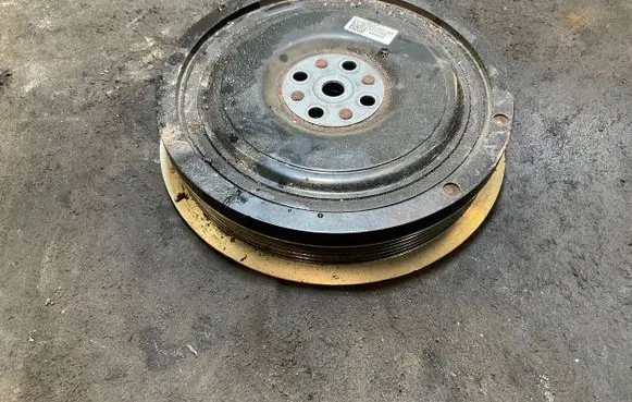Crankshaft pulley