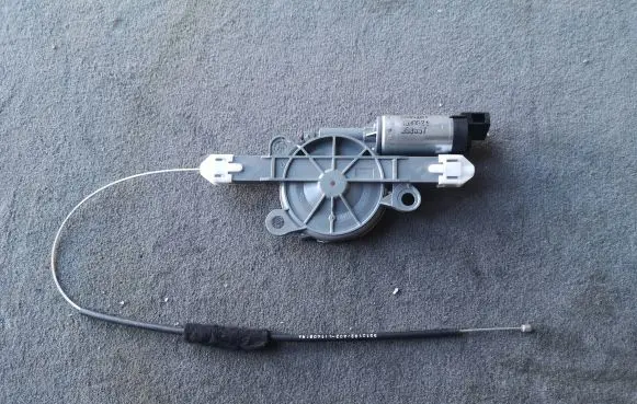 Porsche Cayenne (92A) Seat adjustment motor 399557 8532401 1030621