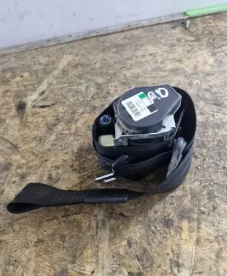 Audi A3 S3 8P Front seatbelt 8P3857706B 601403000C 23072004