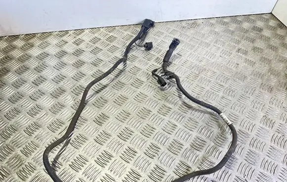 Volkswagen PASSAT B8 Brake vacuum hose/pipe 3Q0131983M