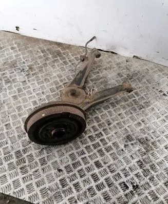 Rear wheel hub