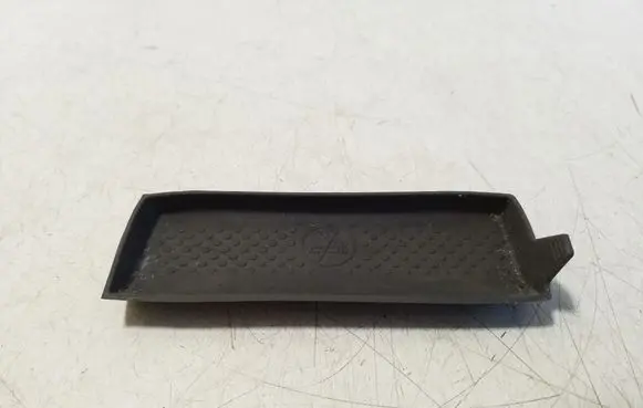 Volkswagen PASSAT B8 Panel drawer/shelf pad 3G2863330