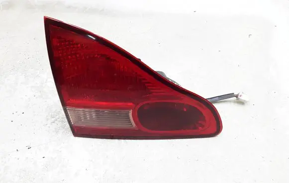 Toyota Avensis Verso Tailgate rear/tail lights KOITO4441