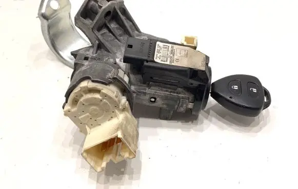 Toyota Yaris Ignition lock 
