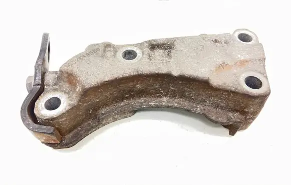 Citroen C3 Engine mounting bracket 9637568580