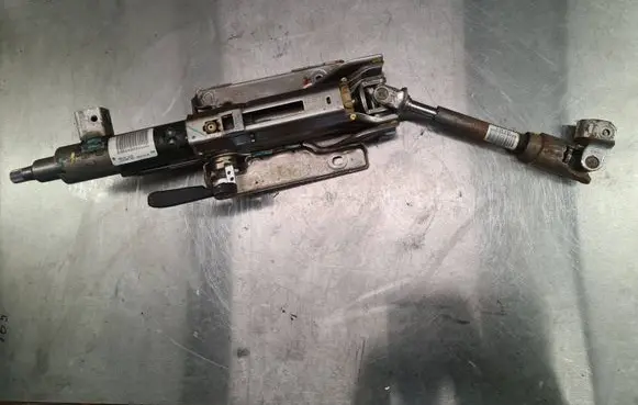 Peugeot 407 Steering wheel axle 26118262 41790121 1834B339