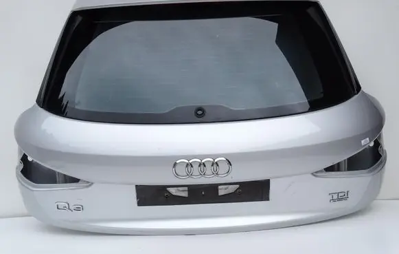 Audi RS Q3 Opening tailgate glass LX7W
