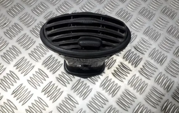 Ford Focus Dashboard side air vent grill/cover trim 98ab19893bjw d1b1ar66za