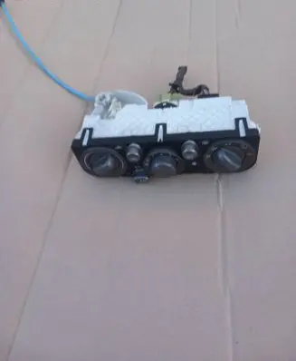 Subaru Outback Climate control unit 72311AG04A 1465702683