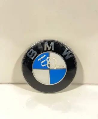 BMW 1 E82 E88 Manufacturer badge logo/emblem 8132375 24651