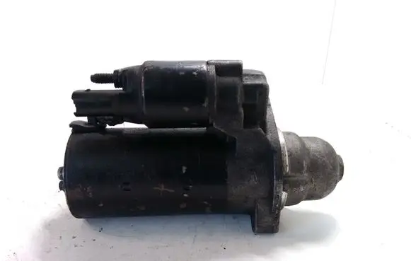 Audi A6 S6 C6 4F Starter motor 0001109258