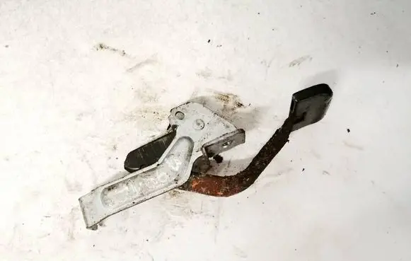 Toyota Previa (XR30, XR40) II Fuel tank opening switch 