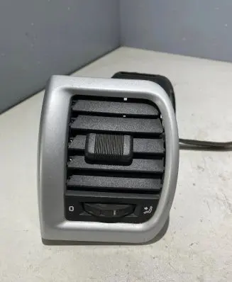 Skoda Roomster (5J) Dashboard side air vent grill/cover trim 5J0819701C