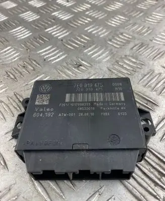 Volkswagen Transporter - Caravelle T5 Parking PDC control unit/module 7E0919475