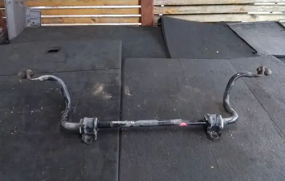 Lexus ES 250 - 300 - 330 Front anti-roll bar/sway bar