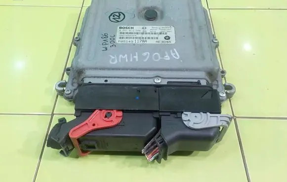 Chrysler 300 - 300C Engine control unit/module P05149117AA