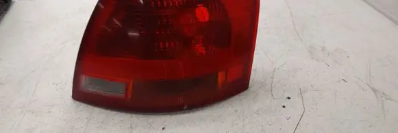 Audi A4 S4 B7 8E 8H Rear/tail lights 8E9945096E 21050405